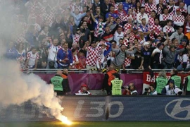 Đã bị loại nhưng Croatia vẫn phải chịu phạt 