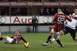 El Shaarawy cứu AC Milan