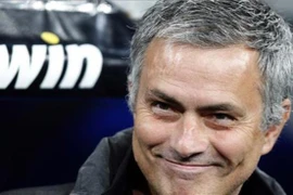 Mourinho đi "làm thêm" tại EURO 2012 
