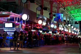 Gái bán hoa Ukraine thu nhập cao hơn người mẫu mùa EURO