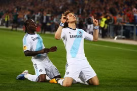 Basel 1-2 Chelsea: Người hùng David Luiz 