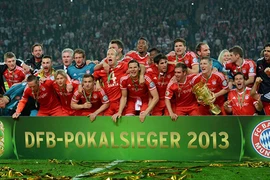 Bayern Munich hoàn tất cú ăn ba lịch sử