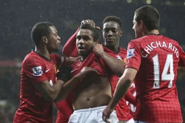 Sir Alex thưởng “nóng” cho Anderson