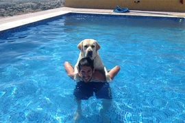 Tiết lộ sốc: Isco đặt tên chó là Messi