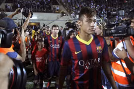 Tân binh Neymar của Barca mắc bệnh thiếu máu