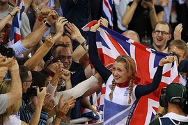 Giành HC vàng nhờ lệnh cấm sex