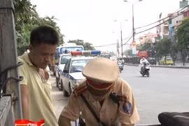 Tăng cường xử lý người điều khiển xe khách, xe taxi vi phạm các quy định về TTATGT