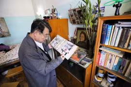 Tặng lương hưu cho ai nhận nuôi mình