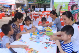 Hội chợ sách và sản phẩm dành cho thiếu nhi