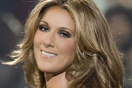 Danh ca Céline Dion trở lại sau một năm chăm sóc chồng ốm nặng