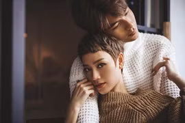 Trà My Idol tình tứ, lãng mạn hết cỡ bên "tình mới" 