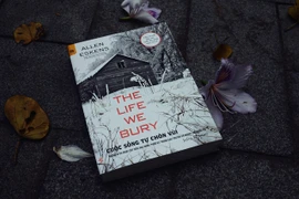  "Tiểu thuyết trinh thám xuất sắc nhất" của giải Rosebud