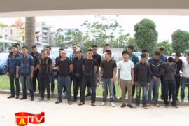 Ngăn chặn vụ hàng chục đối tượng mang dao kiếm thanh toán nhau