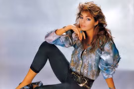 Nữ hoàng nhạc Pop Sandra gửi lời chào Việt Nam trước đêm diễn ​