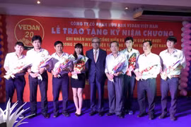 Vedan Việt Nam tôn vinh nhân viên gắn bó 20 năm