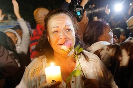 Nam Phi chìm trong đau buồn