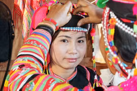 Nhộn nhịp ở cột mốc số 0