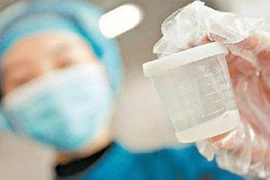 Bạn có biết về ngân hàng tinh trùng và thụ thai từ tinh trùng đông lạnh 15 năm?