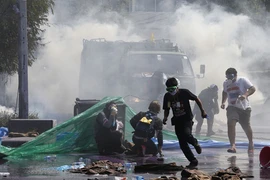 Thủ tướng Thái Lan bác yêu cầu từ chức 