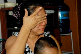 Thư gửi ông Bộ trưởng Bộ Giáo dục - Đào tạo và nước mắt người mẹ