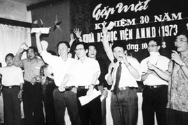 40 năm ấy, biết bao nhiêu tình!