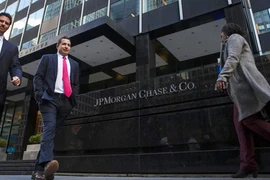 Bị phạt vì “châm ngòi” khủng hoảng