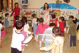 Giao mầm non công “cõng” tư thục