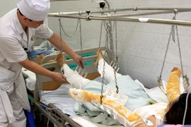 Bé 13 tháng tuổi tử vong sau chữa bỏng ở cơ sở chui