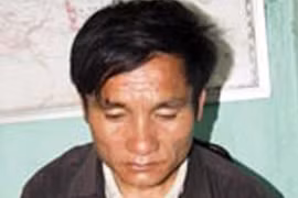 Bắt kẻ 10 năm chạy trốn và chuyện uống rượu để vận động đối tượng truy nã