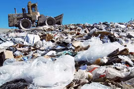 Mạnh tay với “ô nhiễm trắng”