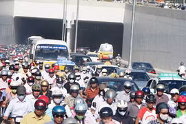 Hầm Kim Liên - vì sao hay ùn tắc?