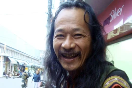 Gã khùng ở xứ ngàn thông