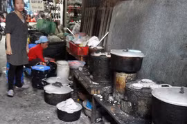 35,7 tỷ đồng làm “sạch” thức ăn đường phố