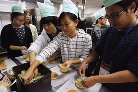 Đi du học: Thận trọng kẻo mắc bẫy