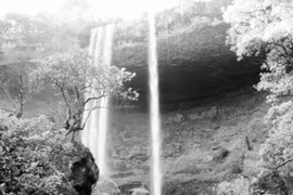 Sợi chỉ nối đất trời