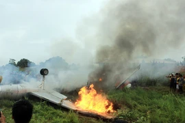 Bolivia: Rơi máy bay, 8 người chết