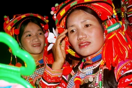 Đồng bào Hà Nhì ăn tết sớm