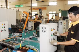 Từ 1-1-2014: Hiến pháp và 6 Luật mới có hiệu lực thi hành