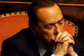Cựu Thủ tướng Ý Berlusconi bị cấm tham gia chính trường vì gian lận thuế