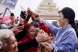 Thủ tướng Thái Lan Yingluck đăng ký tái ứng cử