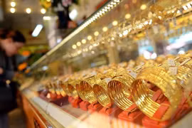 Thuế tiêu thụ đặc biệt 20% với vàng: Một đề xuất hài hước