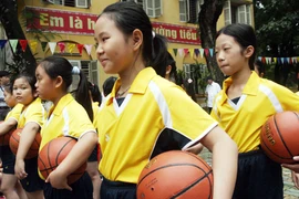 Xây trường chuẩn quốc gia vì học sinh