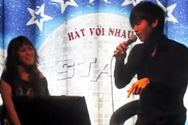 Đi “hát với nhau”, đi quậy với nhau và… trúng kế "bò lạc"