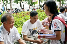 Tranh thủ làm thêm dịp cuối năm: Cẩn thận kẻo vớ phải “quả đắng”