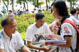 Tranh thủ làm thêm dịp cuối năm: Cẩn thận kẻo vớ phải “quả đắng”