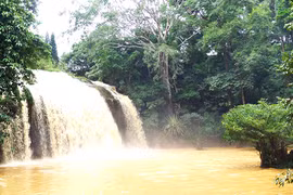 Dòng thác của sử thi huyền thoại