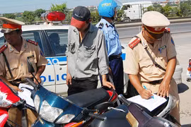 Từ 2015: Xử phạt xe không chính chủ