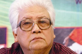 Nghệ sĩ Đức Trung: Hãy sống cho xứng đáng