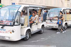 Xe điện, tiện nhưng chưa “Hà Nội”