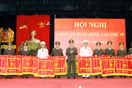 Đẩy lùi nguy cơ gây mất ổn định, giữ thế chủ động chiến lược